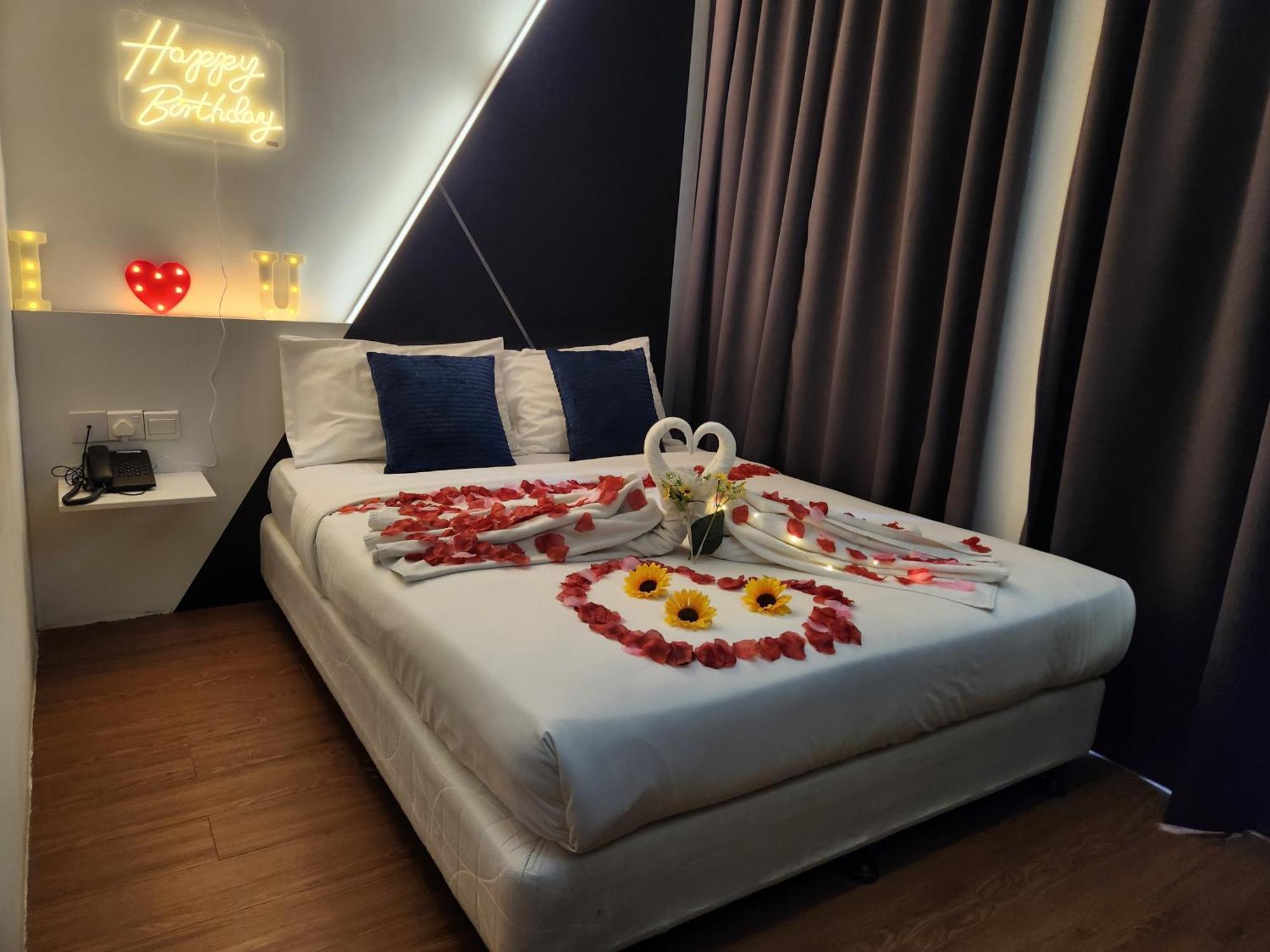 Rica Hotel Usj Subang Jaya Bagian luar foto